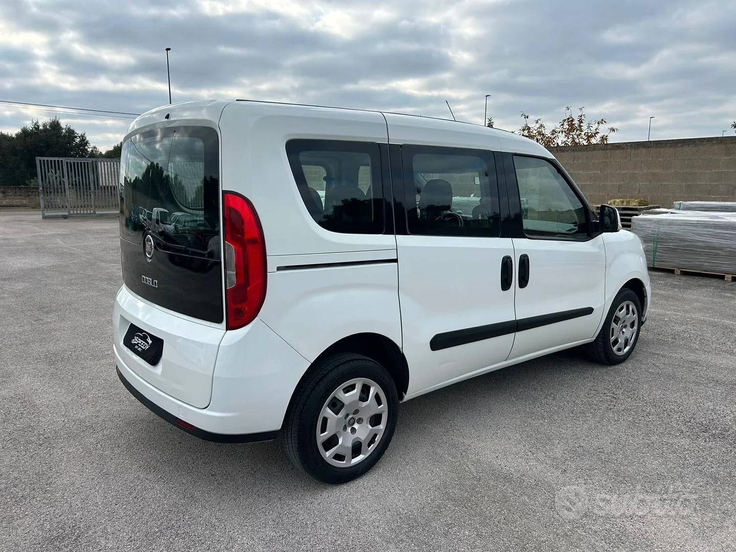 Fiat Doblo 2015 photo 4