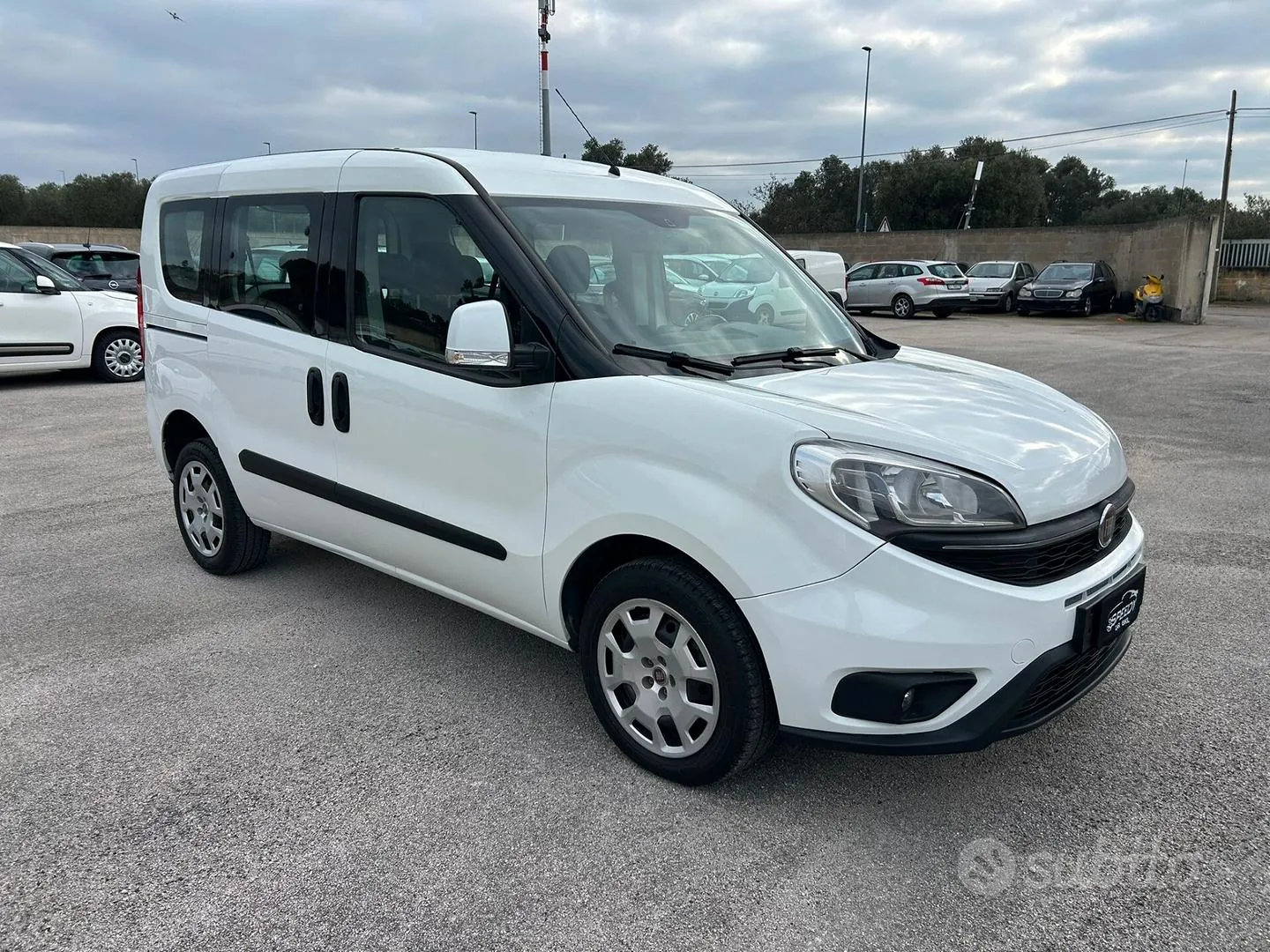 Fiat Doblo 2015 photo 3