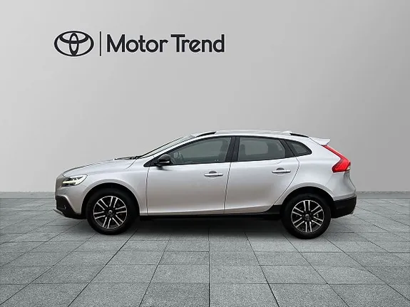 Volvo V40 Cross Country 2018 photo 4