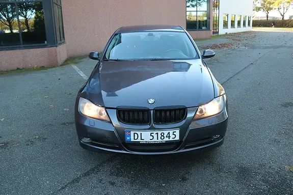 BMW 316I 2006 photo 2
