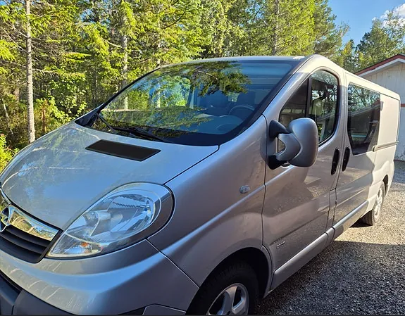 Opel Vivaro 2014 photo 3
