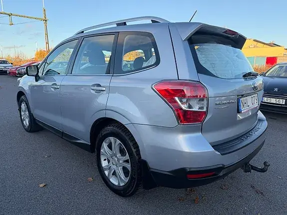 Subaru Forester 2013 photo 3