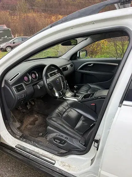 Volvo Xc70 2011 photo 3
