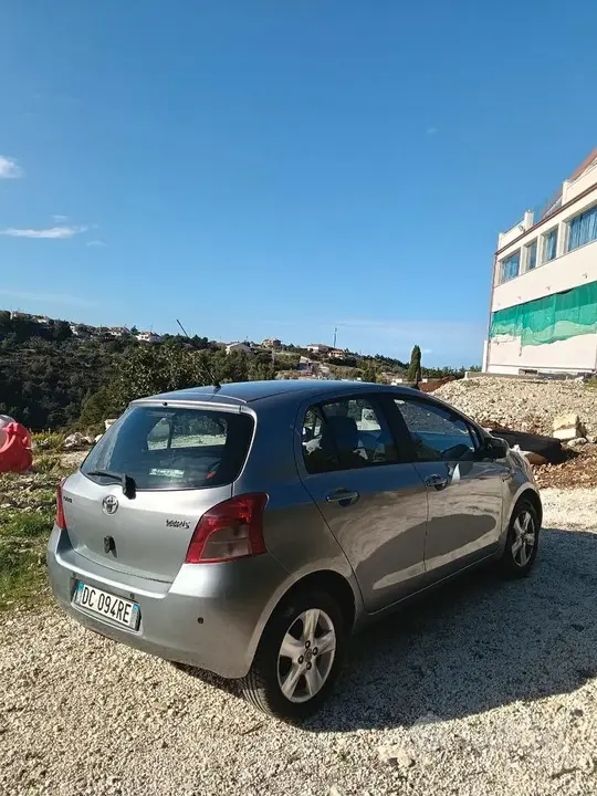 Toyota Yaris 2006 photo 3