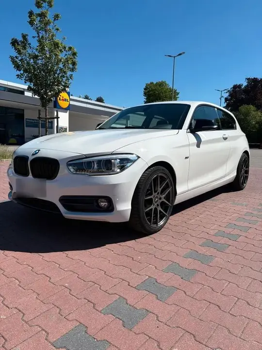 BMW 118I