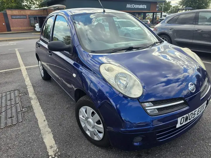 Nissan Micra 2005 photo 2