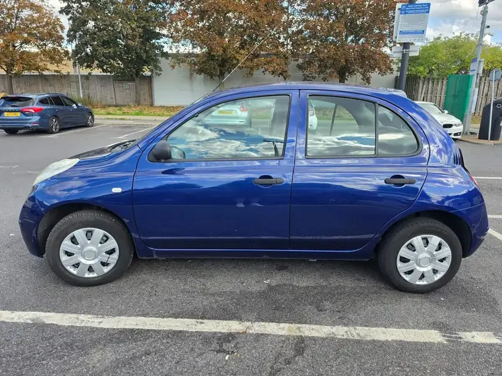Nissan Micra 2005 photo 4