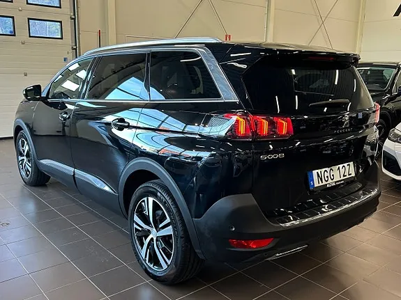 Peugeot 5008 2023 photo 5