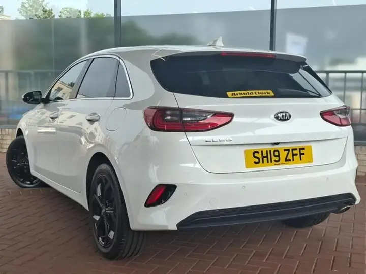Kia Ceed 2019 photo 2