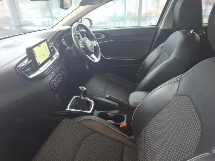 Kia Ceed 2019 photo 5