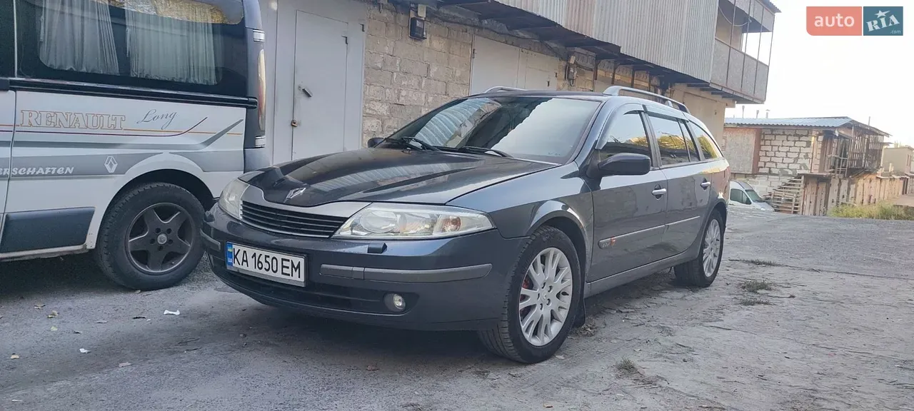 Renault Laguna 2002 photo 2