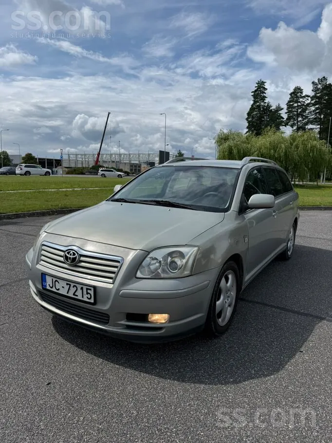 Toyota Avensis 2005 photo 3
