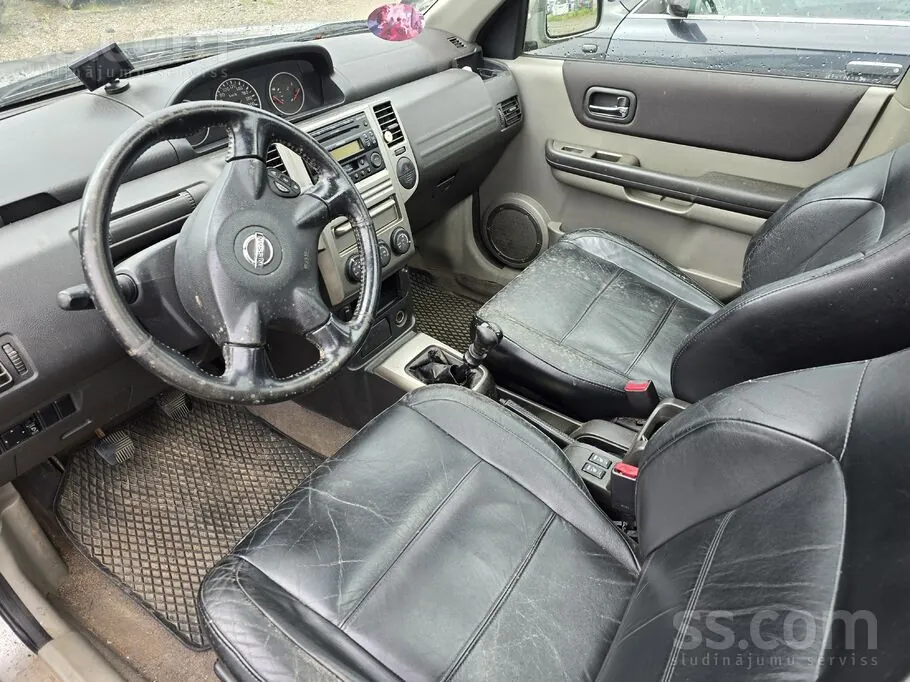 Nissan X-Trail 2005 photo 5