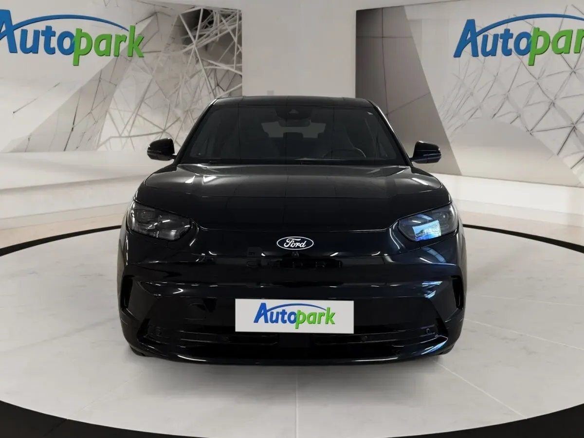 Ford Capri 2026 photo 2