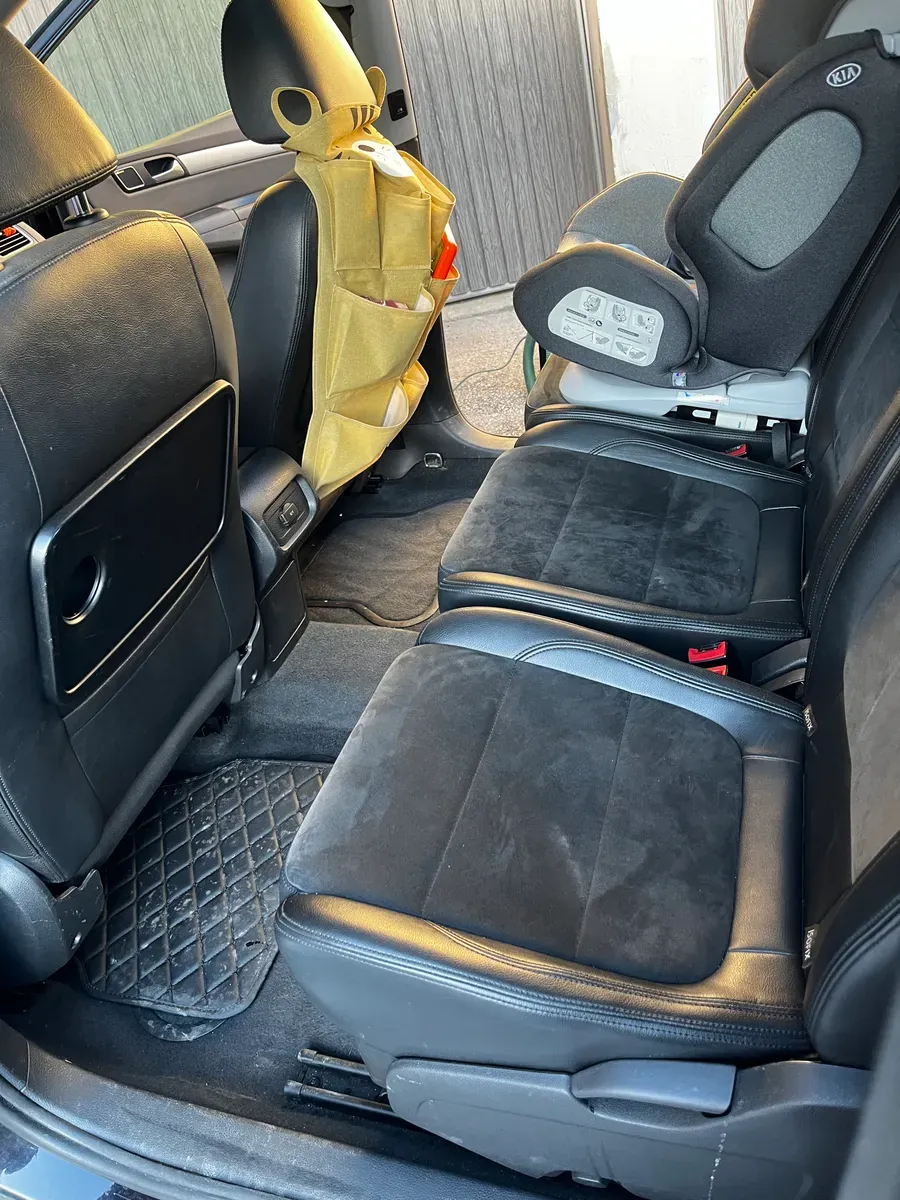Volkswagen Sharan 2011 photo 3