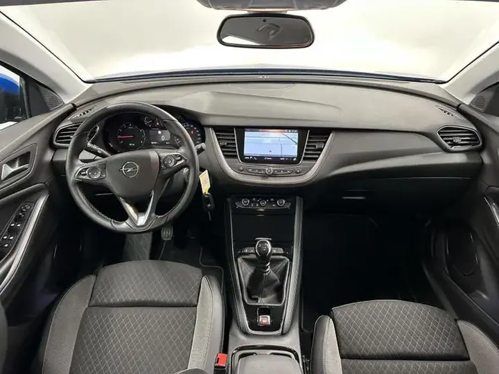 Opel Grandland X 2019 photo 2