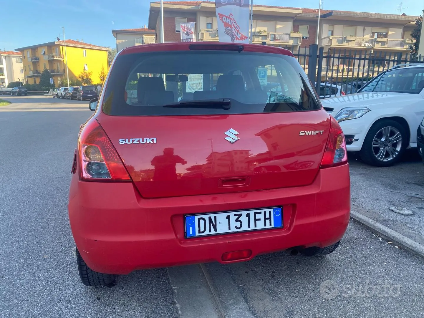 Suzuki Swift 2008 photo 2