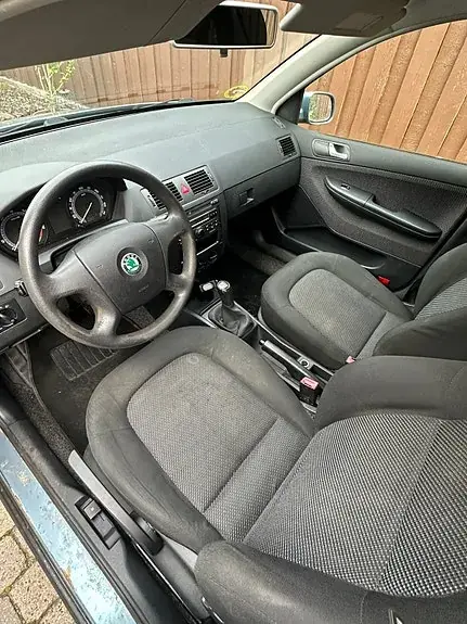 Skoda Fabia 2007 photo 4