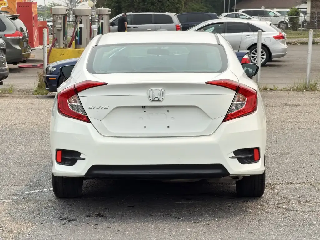 Honda Civic 2017 photo 4