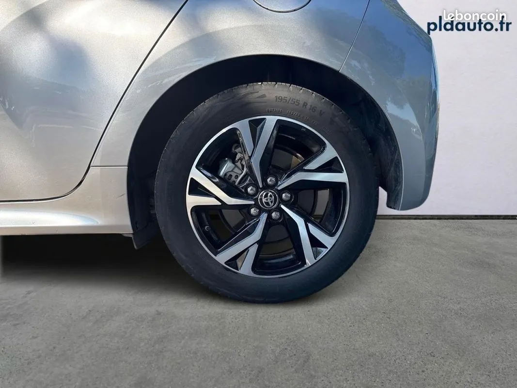 Toyota Yaris 2022 photo 5