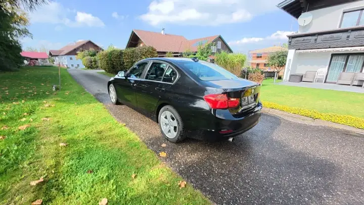 BMW 3 Series 2013 photo 3