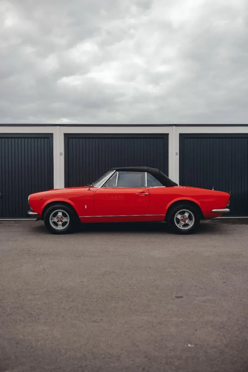 Fiat 124 Spider 1970 photo 2