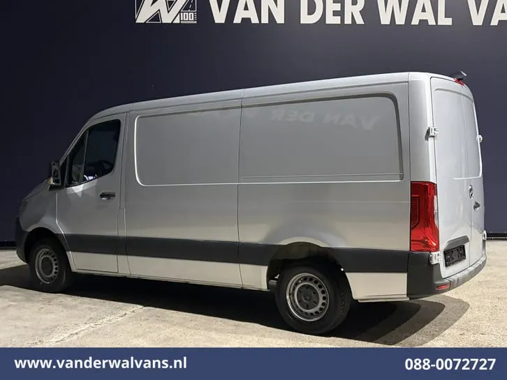 Mercedes-Benz Sprinter 2021 photo 2