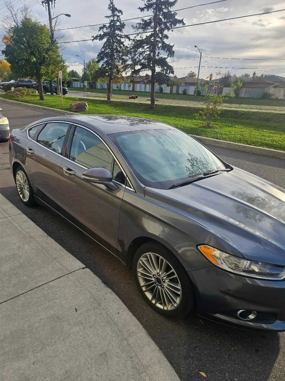 Ford Fusion 2014 photo 4