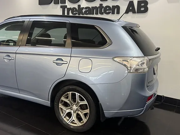 Mitsubishi Outlander 2014 photo 4