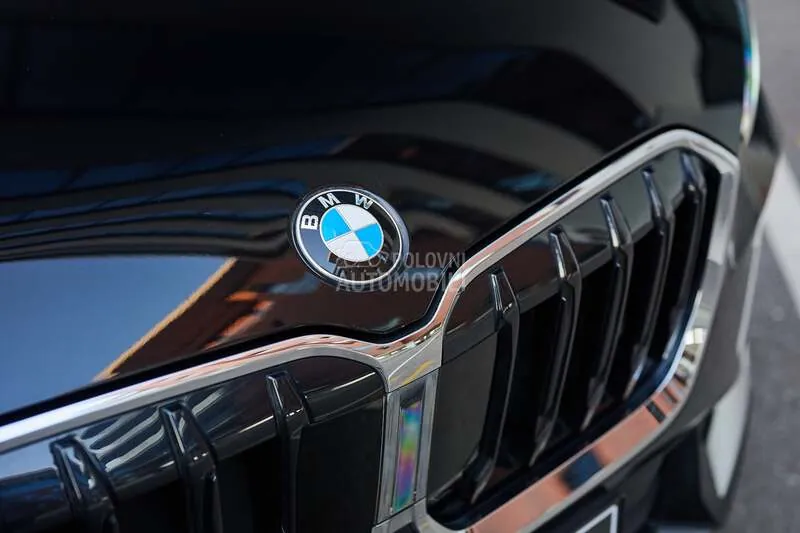 BMW X1 2024 photo 5