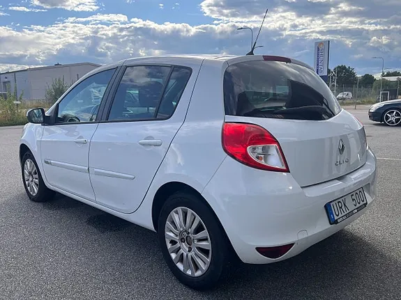 Renault Clio 2012 photo 3