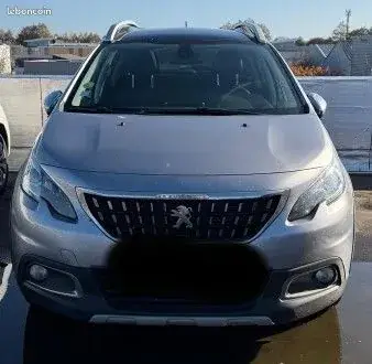 Peugeot 2008 2017 photo 2