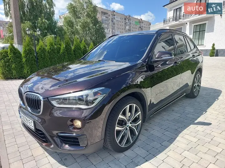 BMW X1