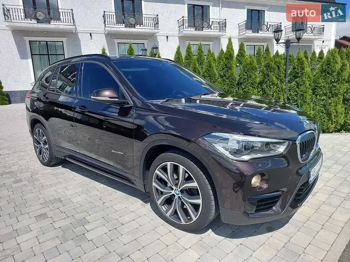 BMW X1 2015 photo 2