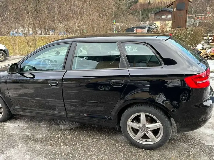 Audi A3 2010 photo 3