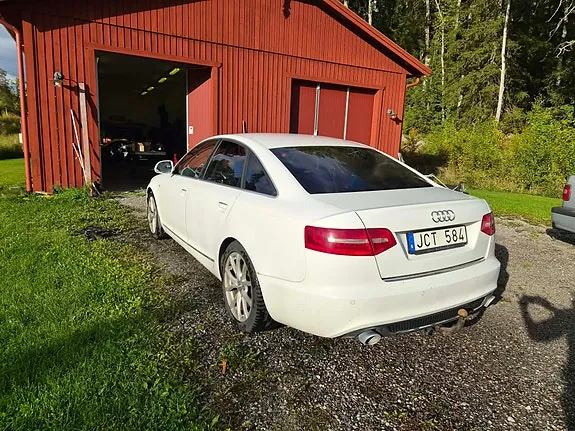 Audi A6 2009 photo 2