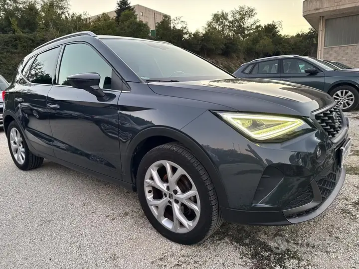 Seat Arona 2022 photo 3