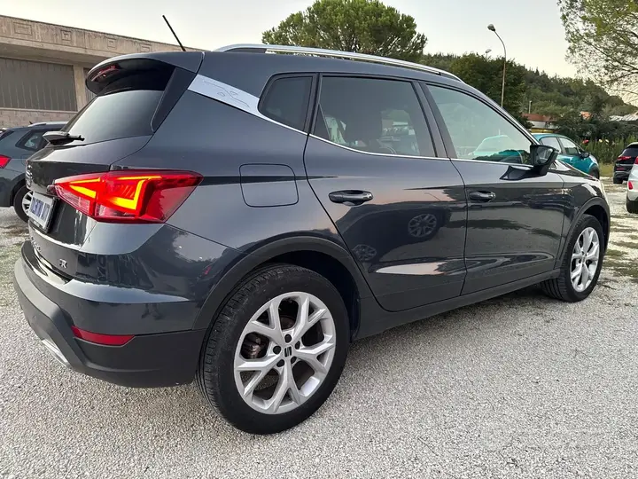 Seat Arona 2022 photo 4