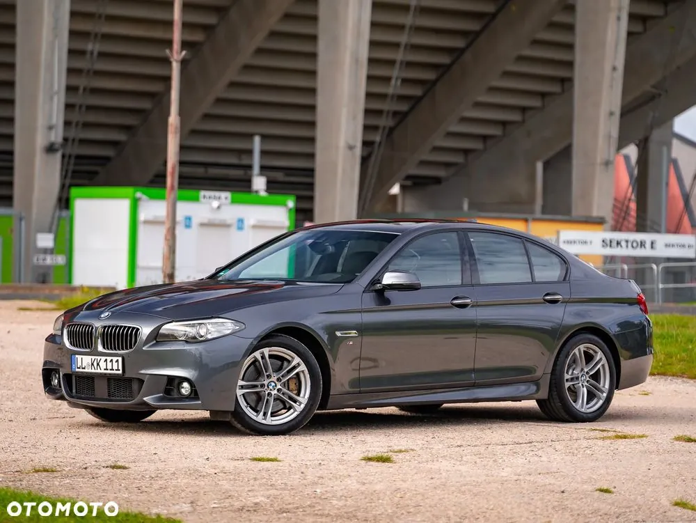 BMW Seria 5 2015 photo 2