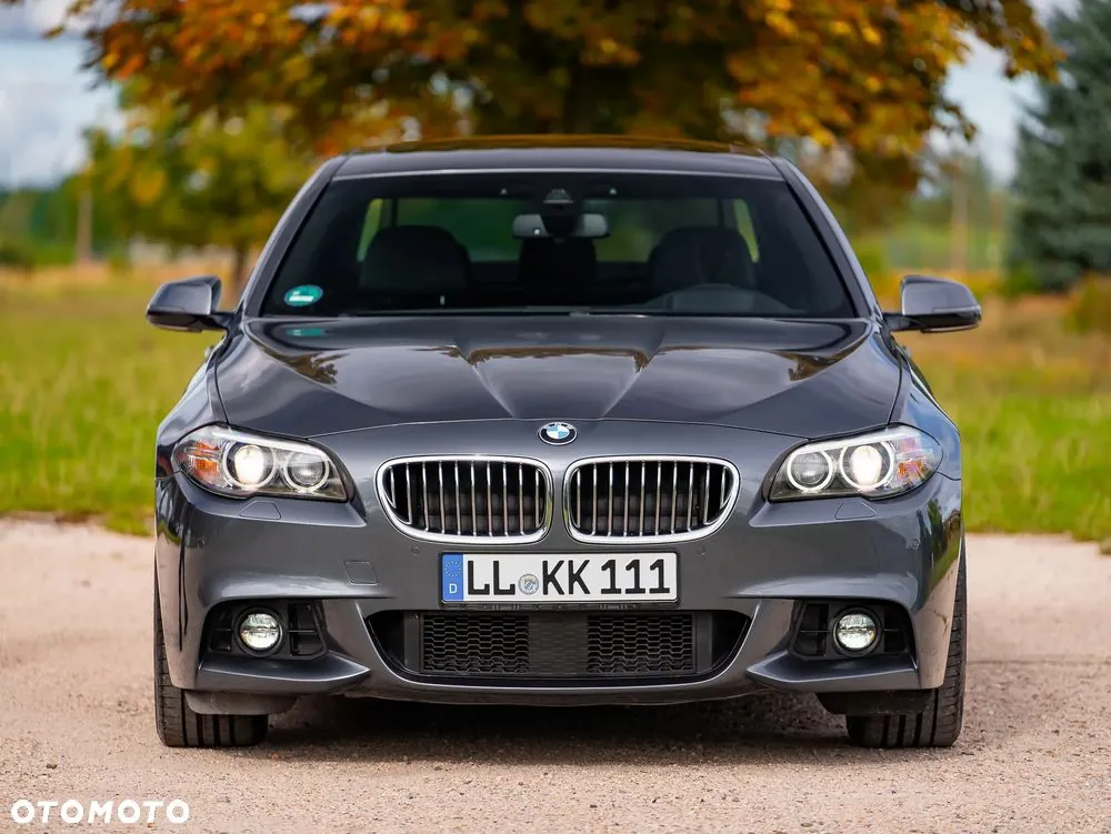 BMW Seria 5 2015 photo 3