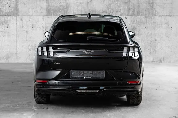 Ford Mustang Mach-E 2023 photo 5