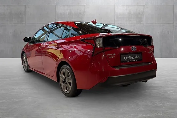 Toyota Prius 2021 photo 3