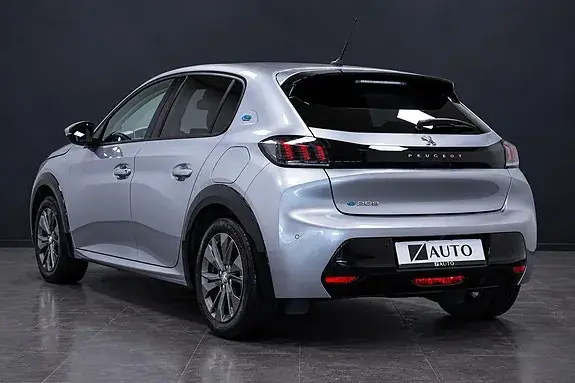 Peugeot E-208 2021 photo 4
