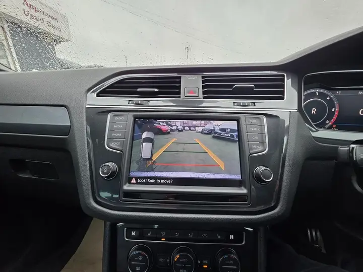 Volkswagen Tiguan 2017 photo 2