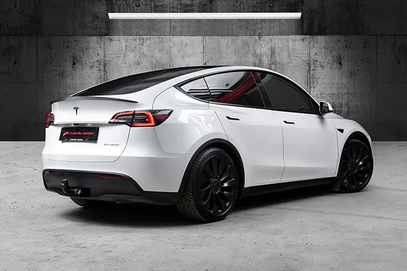 Tesla Model Y 2022 photo 5