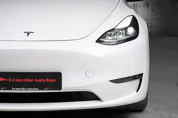 Tesla Model Y 2022 photo 4