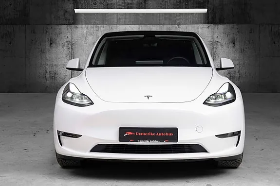 Tesla Model Y 2022 photo 3