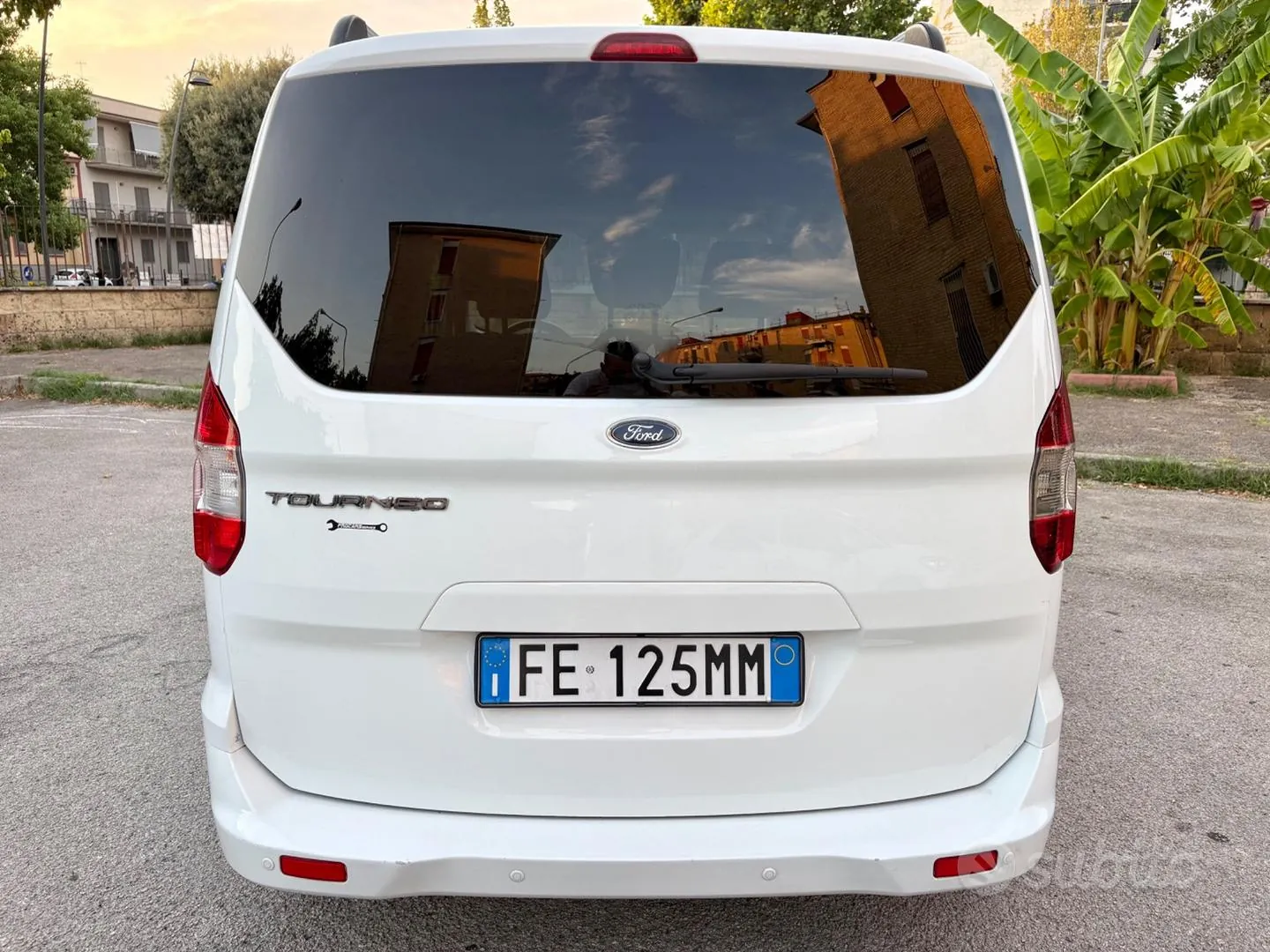 Ford Tourneo Courier 2016 photo 5