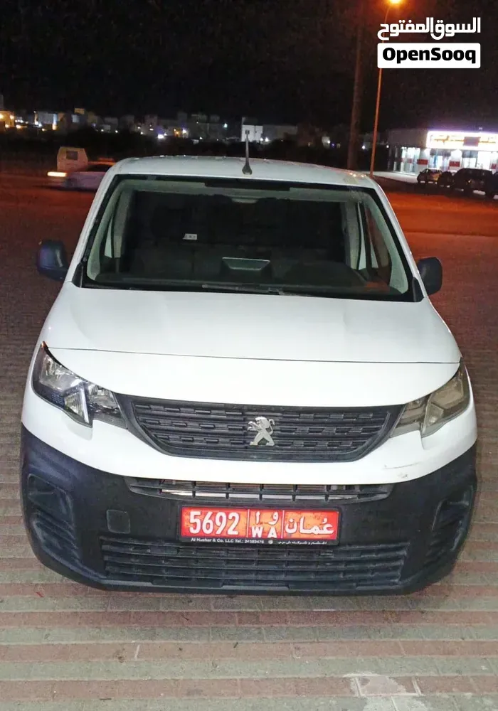 Peugeot Partner 2022 photo 5