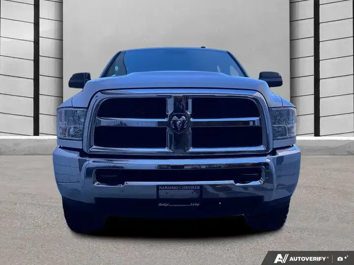 Ram 3500 2015 photo 2